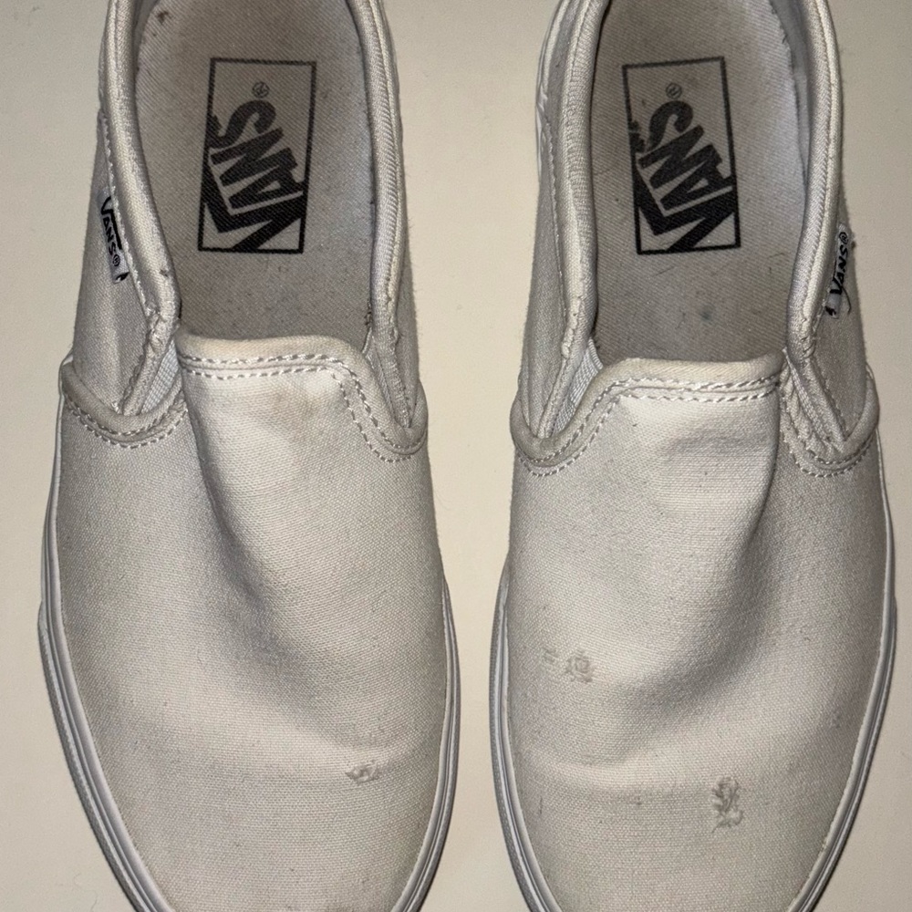 Classic Vans White Slip-On Size 6.5
